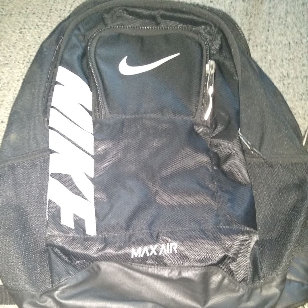nike max air backpack, euc - Picture 2 of 9